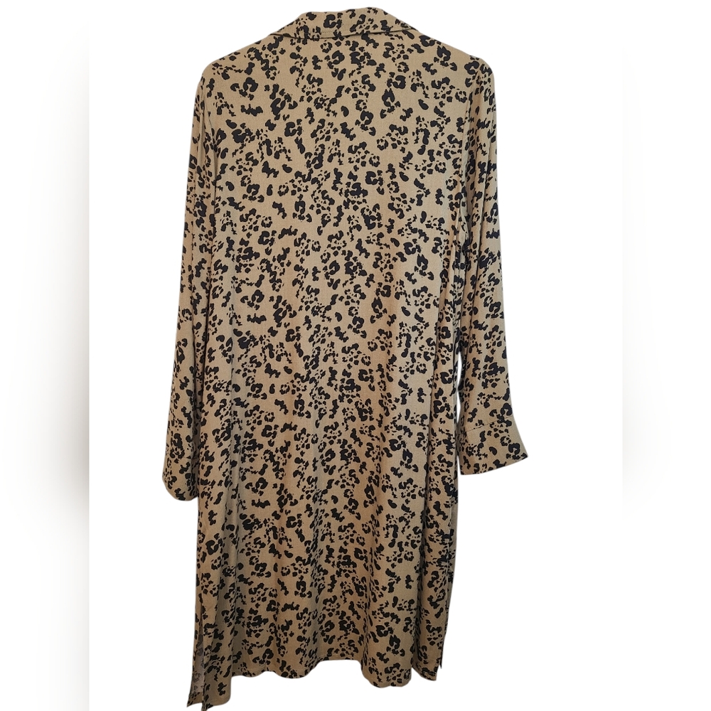 Philosophy 100% Rayon Olive Leopard Long Cardigan Size Large - Picture 4 of 5